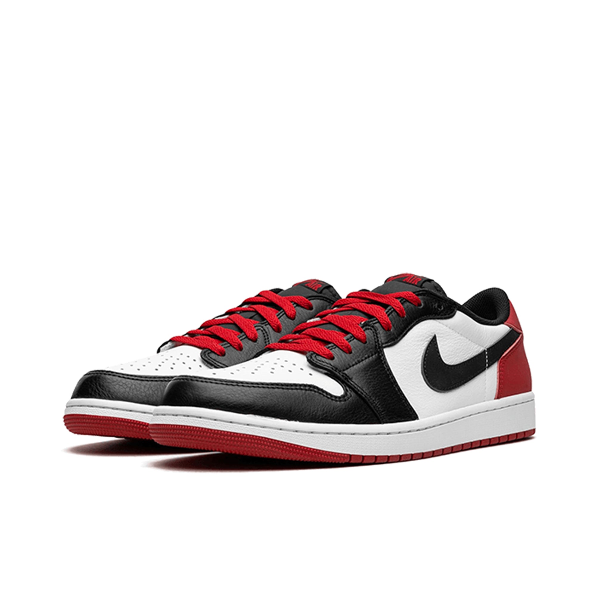 Air Jordan 1 Retro Low OG Black Toe