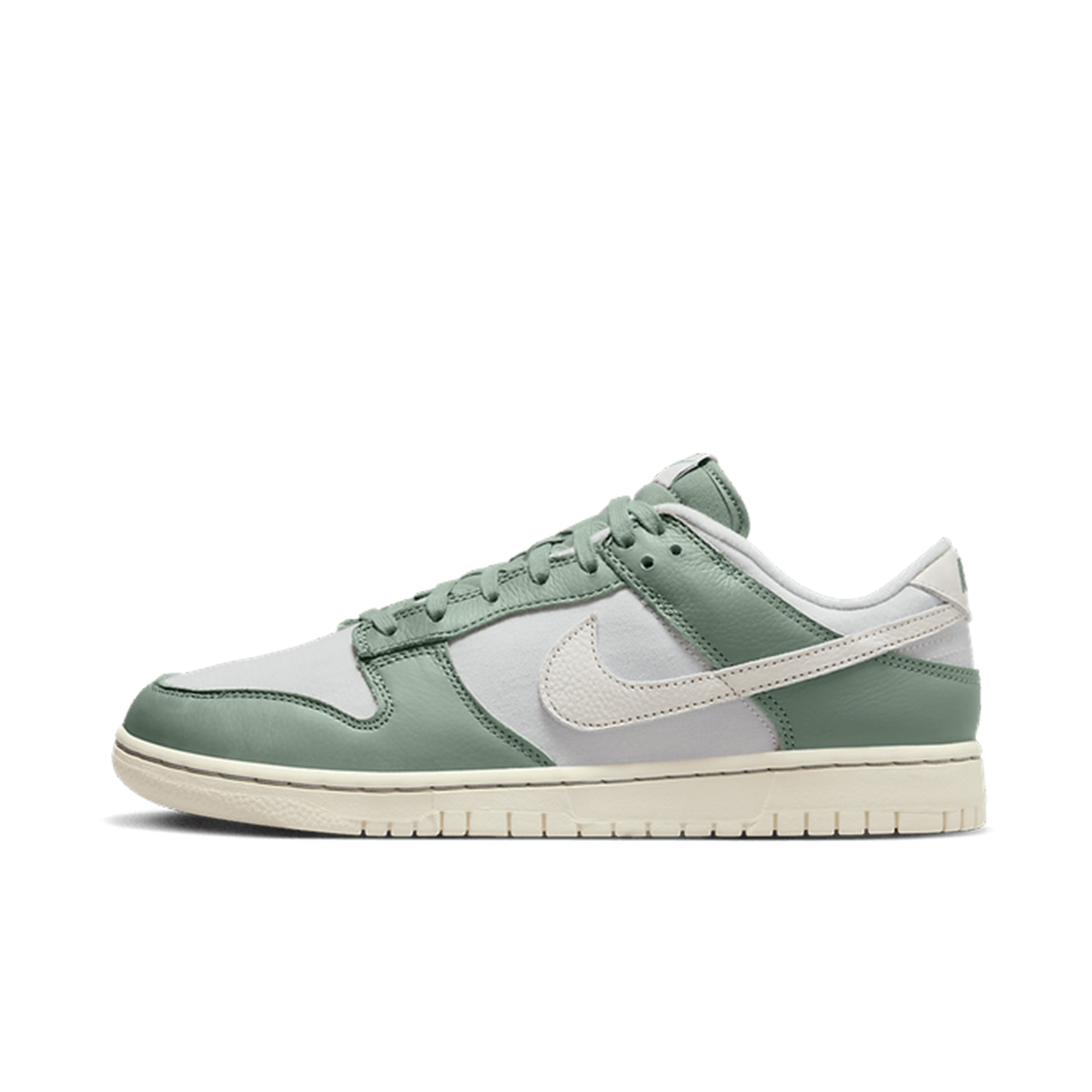 Nike Dunk Low Retro PRM Vert Mica