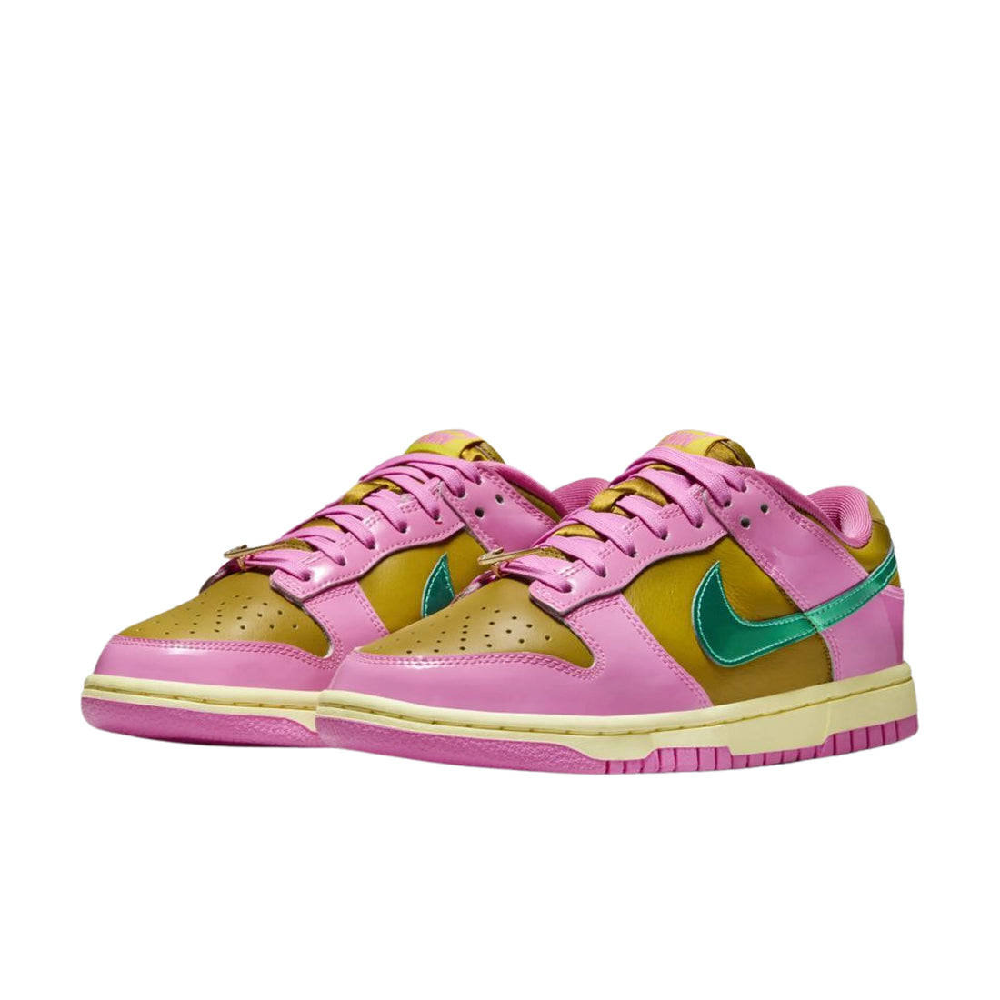 Nike Dunk Low x Parris Goebel Rose Ludique