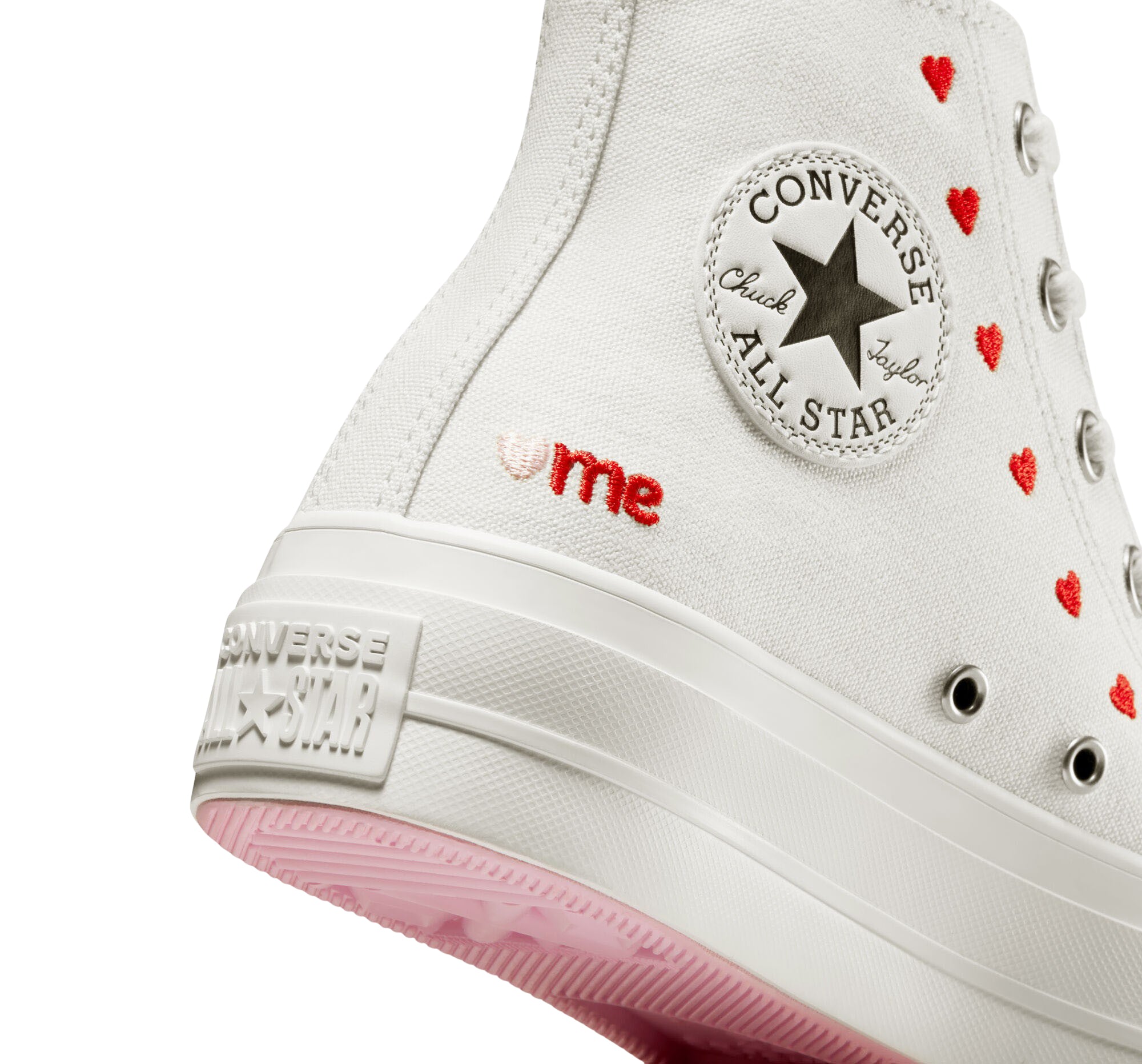 Converse with deals red hearts