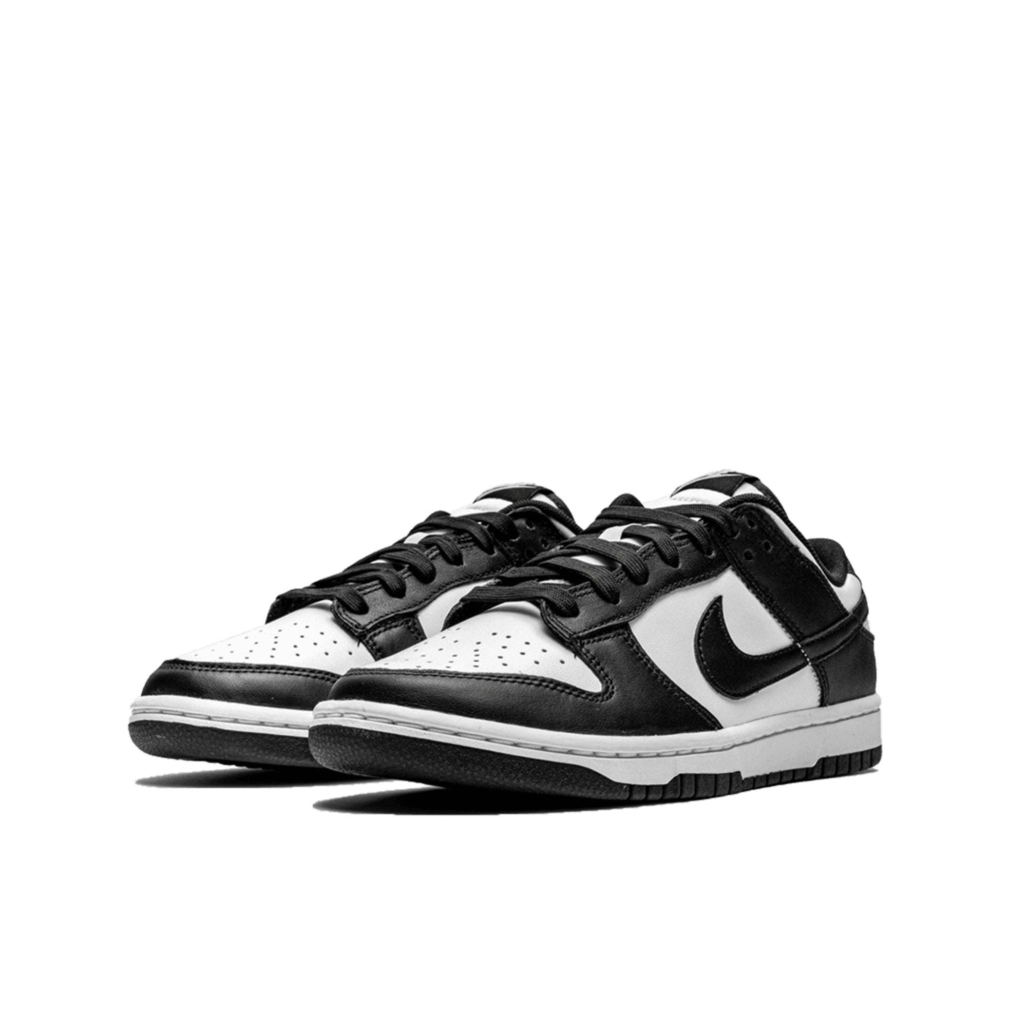 Black white hotsell nike dunks