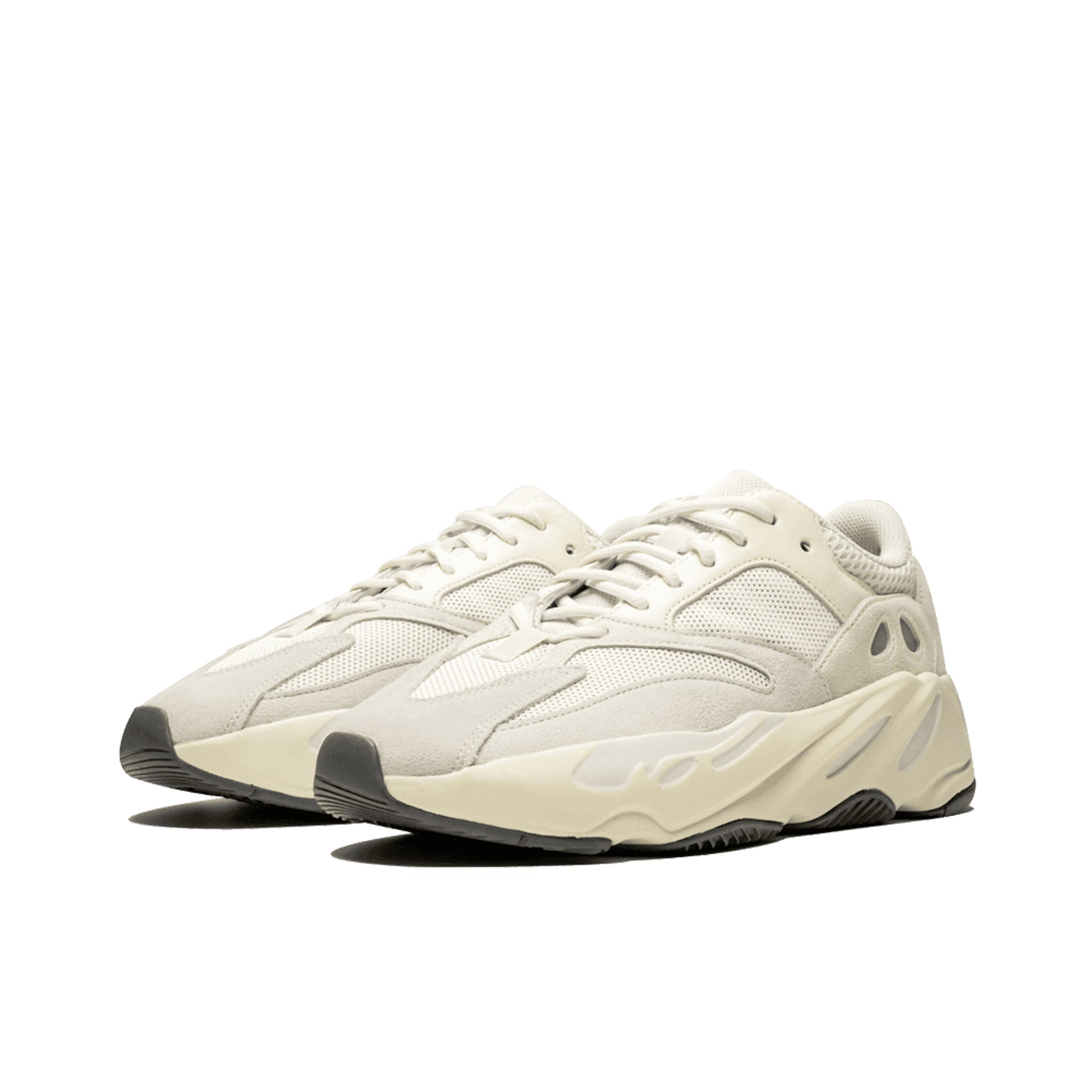 Grade school best sale yeezy boost 700